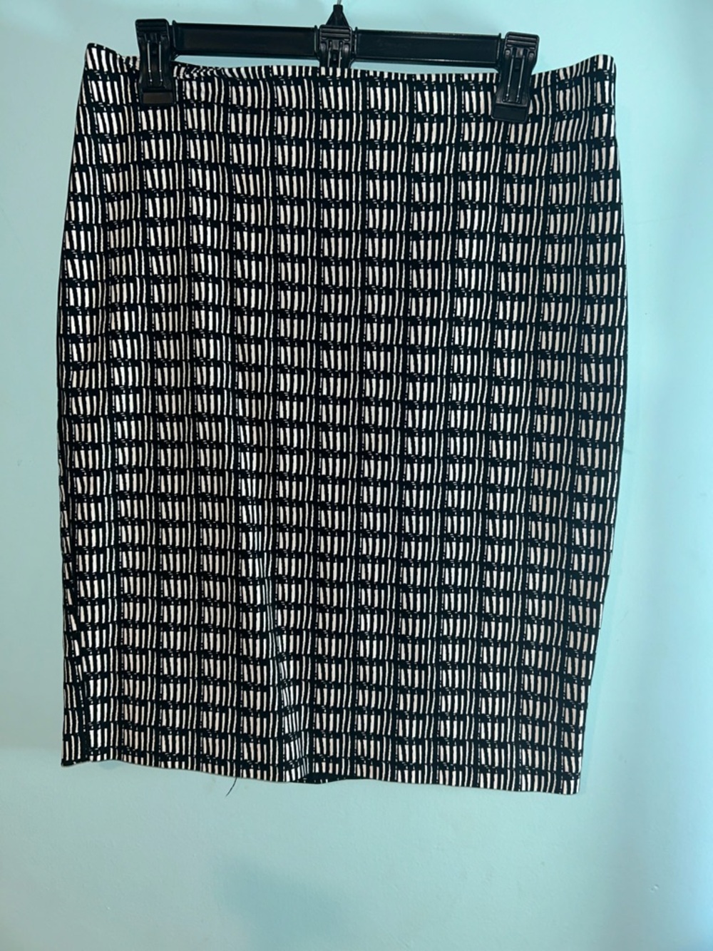 Adrianna Papell Black and White Textured Grid Pencil Skirt